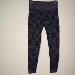 Gymshark Camo Leggins Size M/L